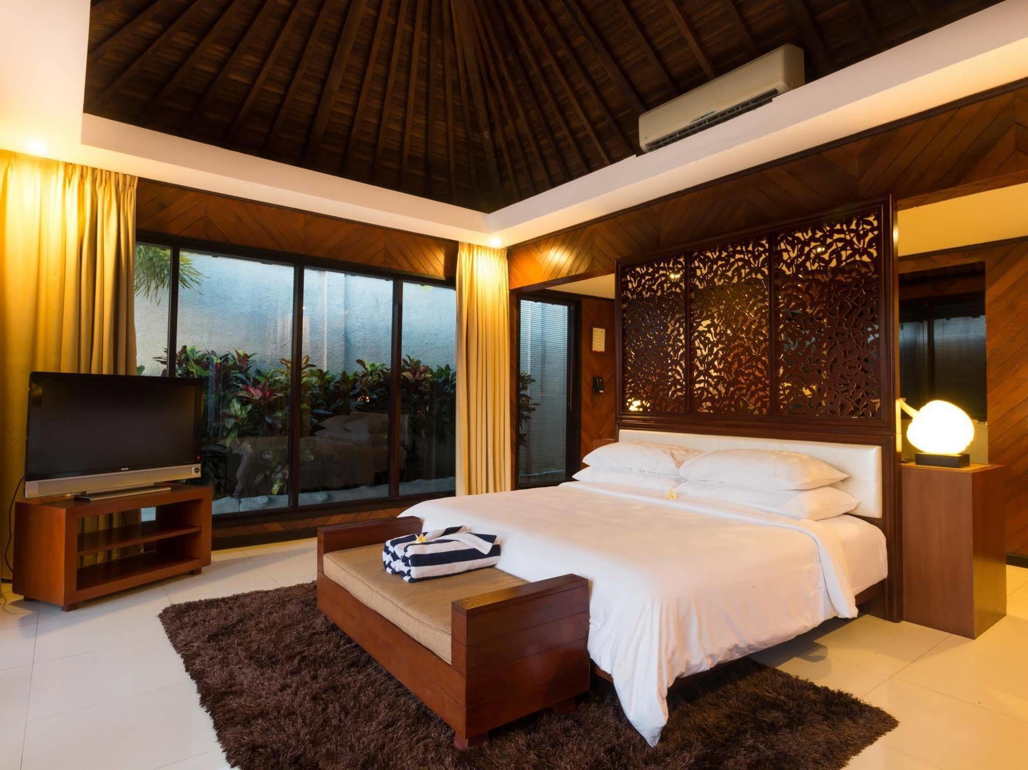 Airis Luxury Villas And Spa Улувату Екстер'єр фото